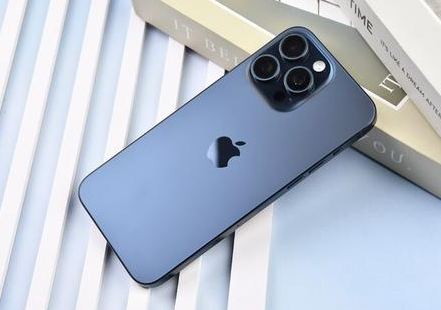 普陀苹果维修点分享iPhone 15 Pro Max屏幕更换全新实操风险 